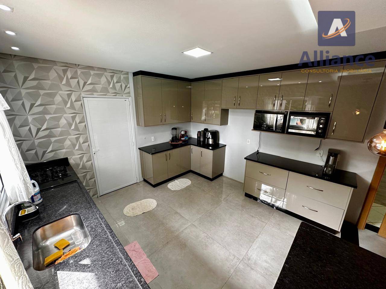 Chácara, 4 quartos, 1143 m² - Foto 4