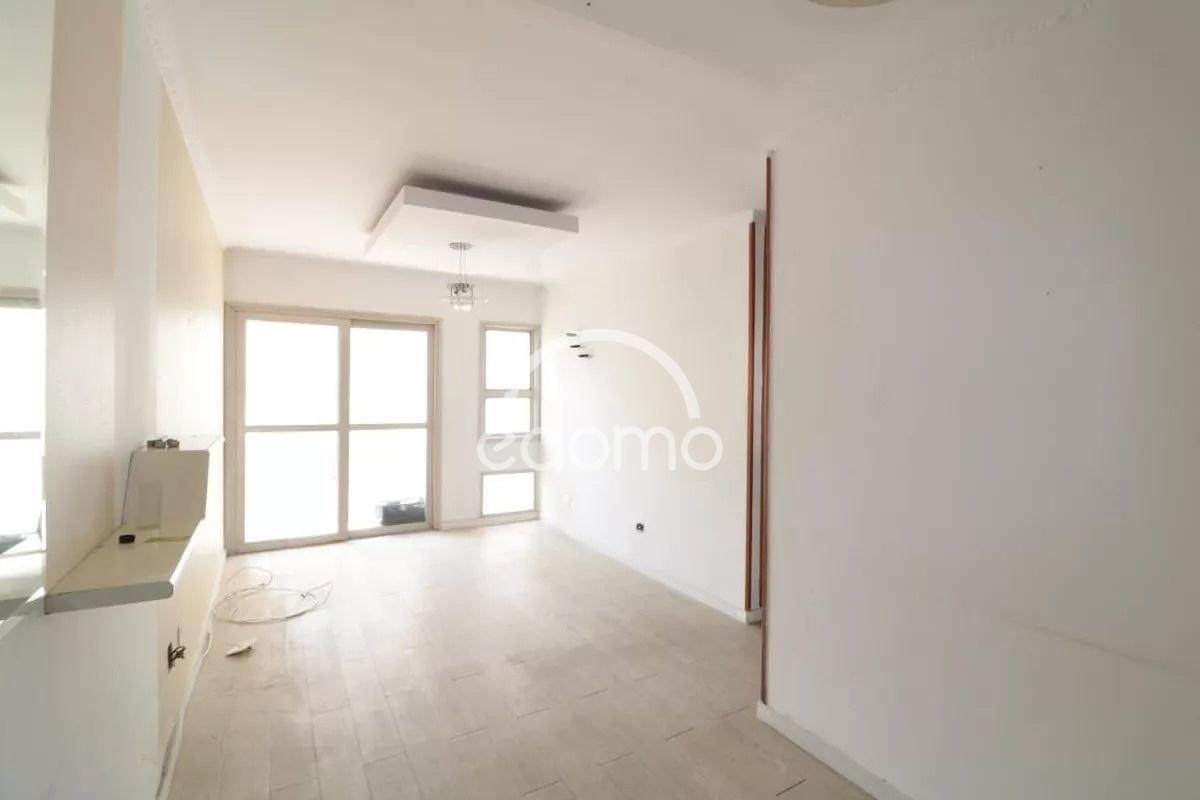 Apartamento à venda com 2 quartos, 68m² - Foto 1