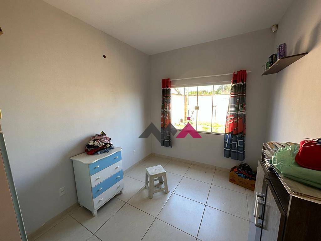 Casa à venda com 3 quartos, 96m² - Foto 5