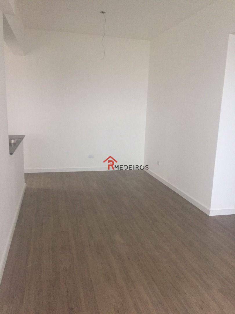 Apartamento à venda com 2 quartos, 78m² - Foto 11