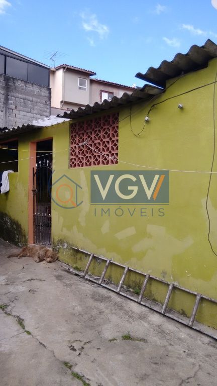 Casa à venda com 2 quartos, 200m² - Foto 7