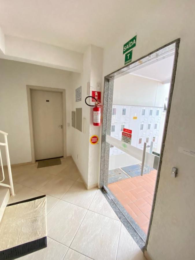 Apartamento à venda com 3 quartos, 76m² - Foto 12