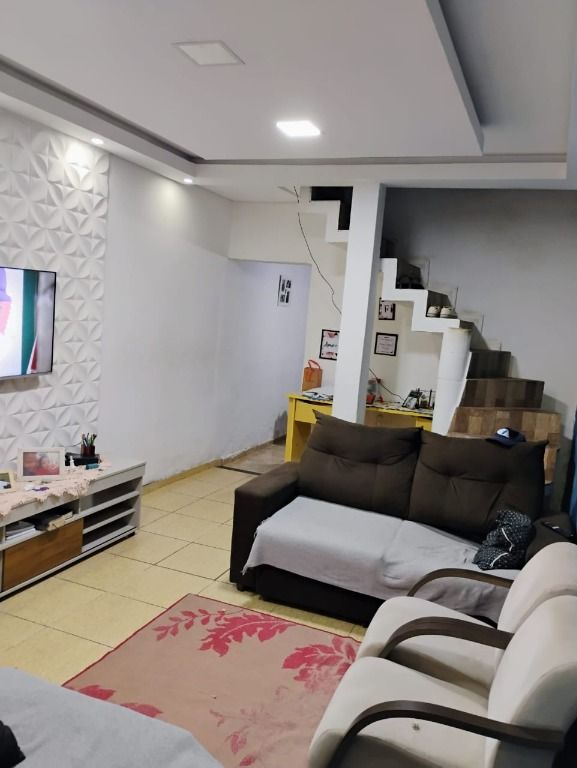 Sobrado à venda com 2 quartos, 160m² - Foto 3