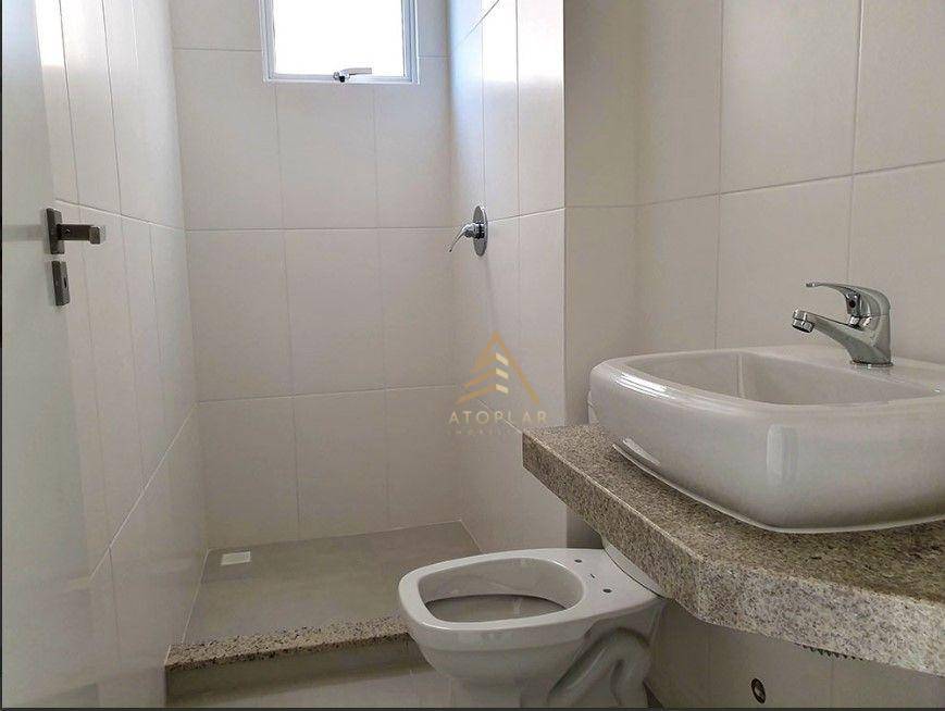 Apartamento à venda com 2 quartos, 70m² - Foto 10