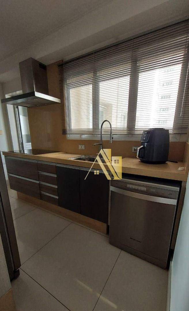 Apartamento à venda com 3 quartos, 123m² - Foto 5