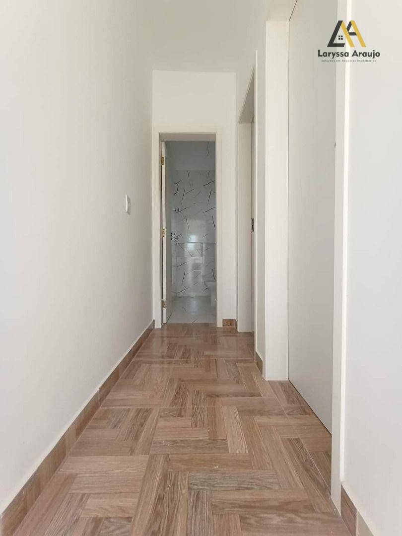 Sobrado à venda com 2 quartos, 60m² - Foto 4