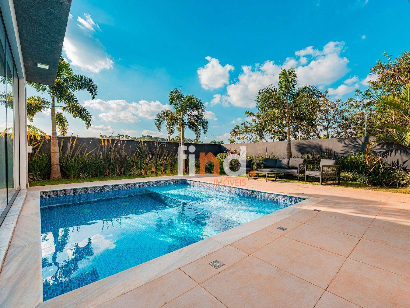 Casa de Condomínio à venda e aluguel com 3 quartos, 380m² - Foto 22