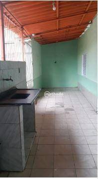 Casa à venda com 3 quartos, 200m² - Foto 5