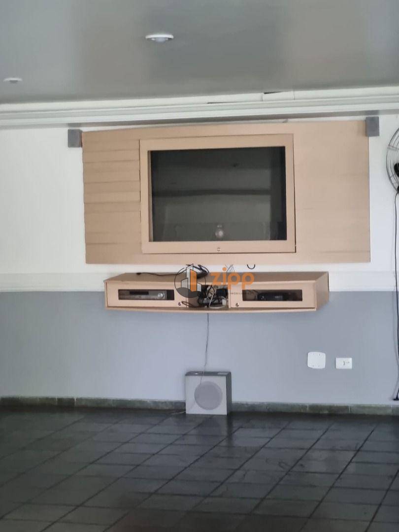 Apartamento para alugar com 3 quartos, 70m² - Foto 34