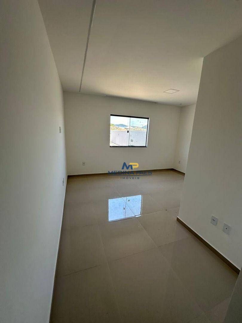 Casa à venda com 3 quartos, 126m² - Foto 11