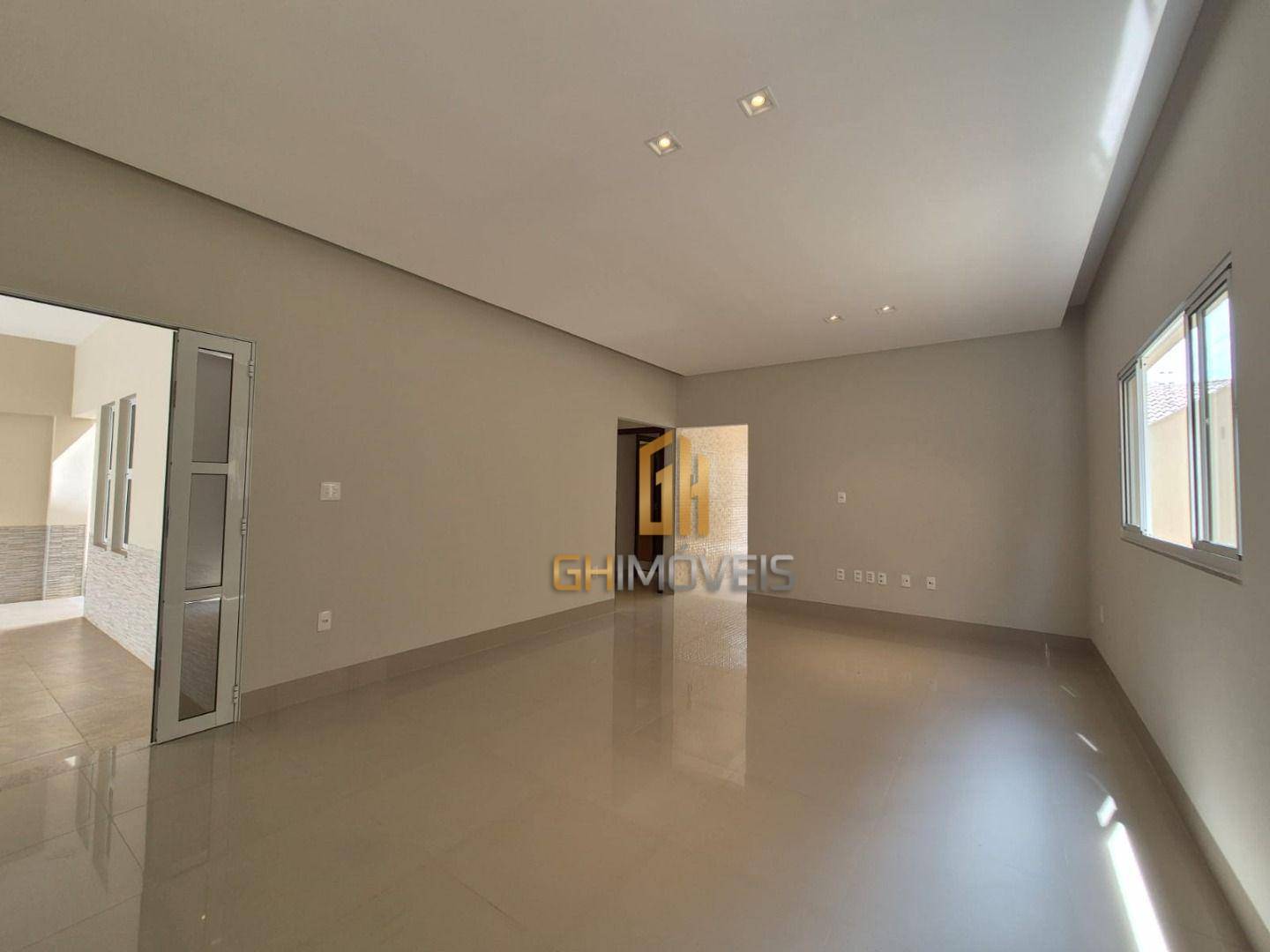 Casa à venda com 2 quartos, 188m² - Foto 7