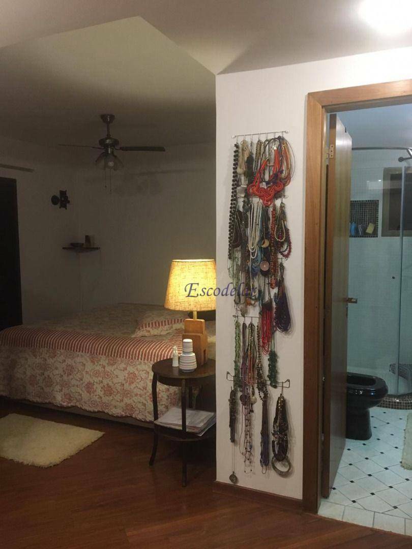 Apartamento à venda com 3 quartos, 223m² - Foto 11