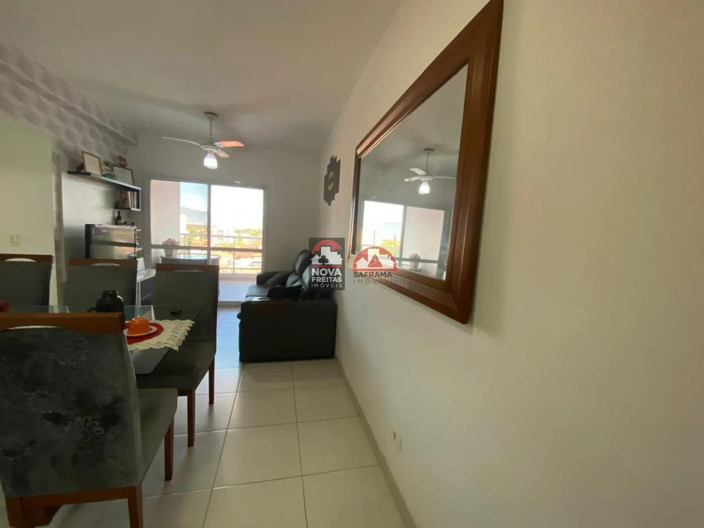 Apartamento à venda com 2 quartos, 70m² - Foto 9