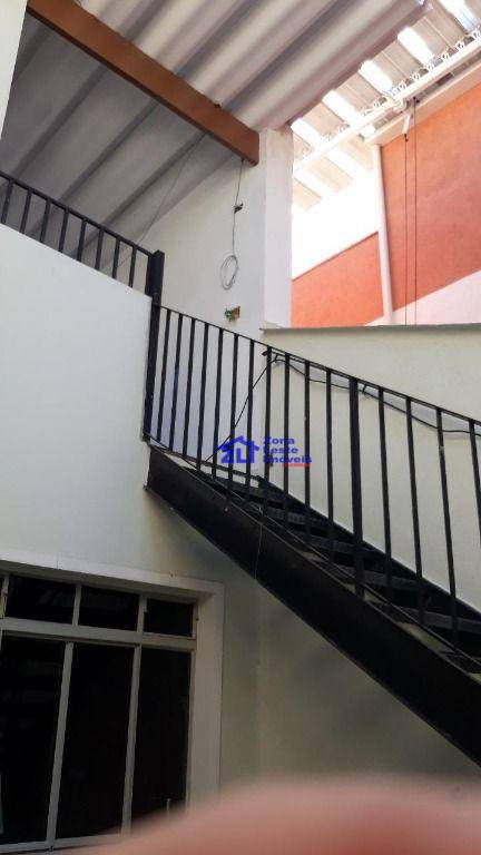 Sobrado à venda com 3 quartos, 240m² - Foto 40