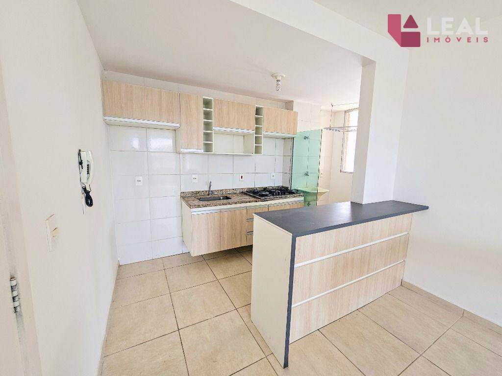 Apartamento para alugar com 2 quartos, 50m² - Foto 3