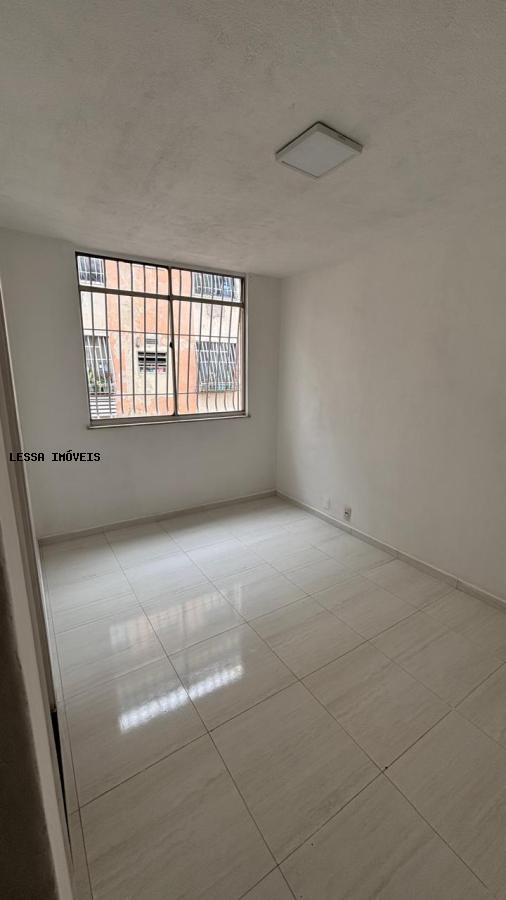 Apartamento à venda com 2 quartos, 66m² - Foto 8