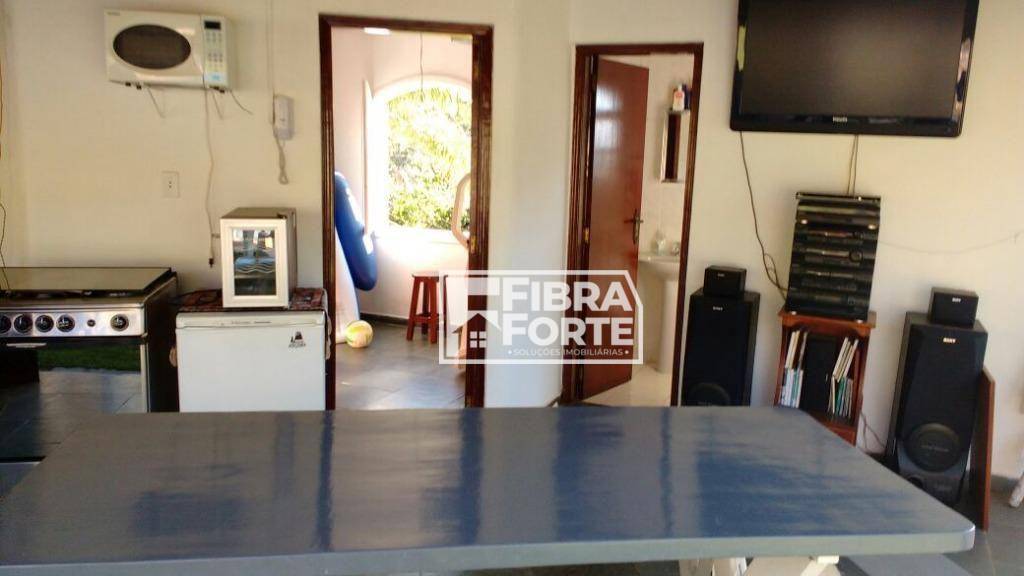 Casa de Condomínio à venda com 3 quartos, 300m² - Foto 39