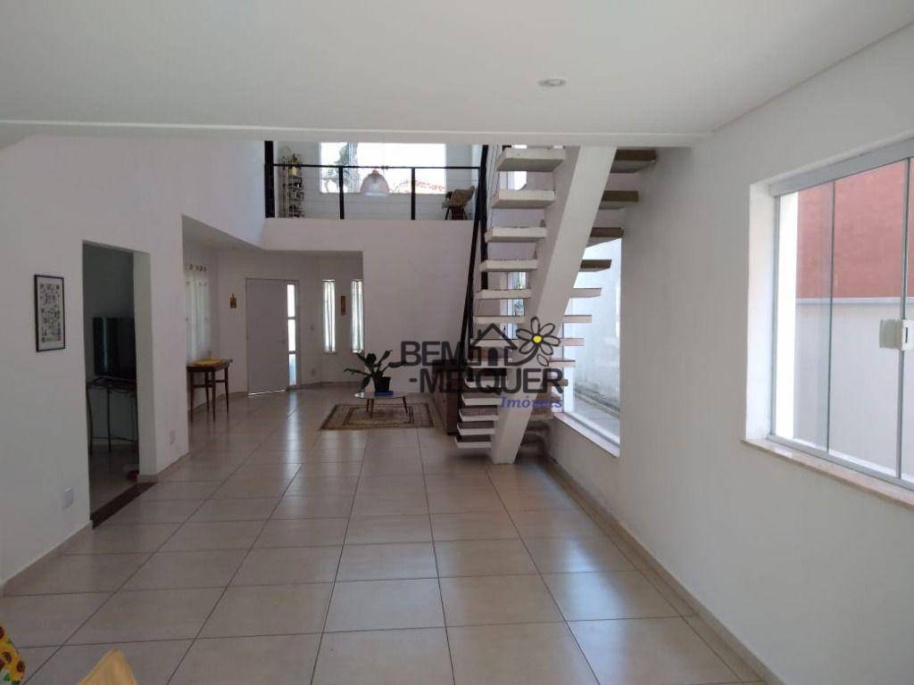 Sobrado à venda com 4 quartos, 300m² - Foto 11