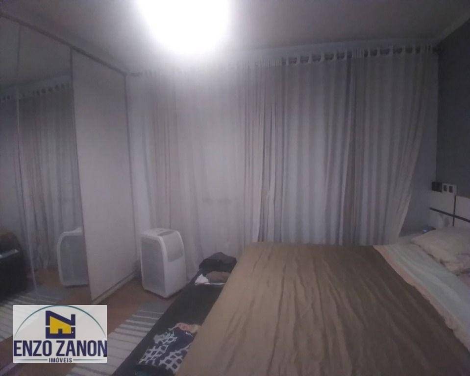 Sobrado à venda com 3 quartos, 250m² - Foto 18