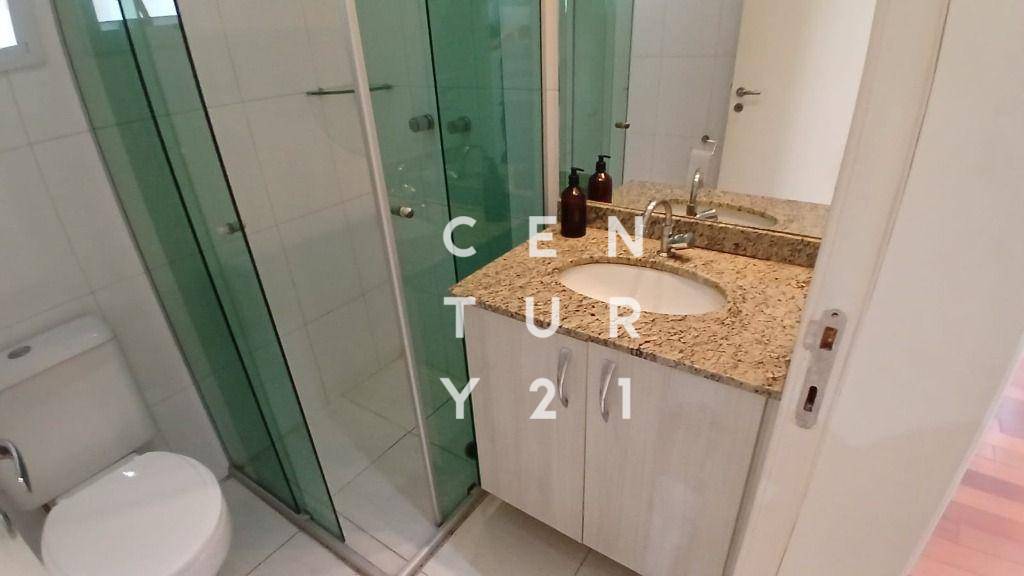 Apartamento para alugar com 3 quartos, 95m² - Foto 19