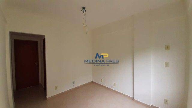 Apartamento à venda com 2 quartos, 52m² - Foto 12