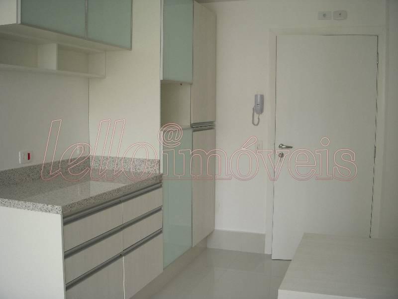 Apartamento à venda com 3 quartos, 257m² - Foto 10