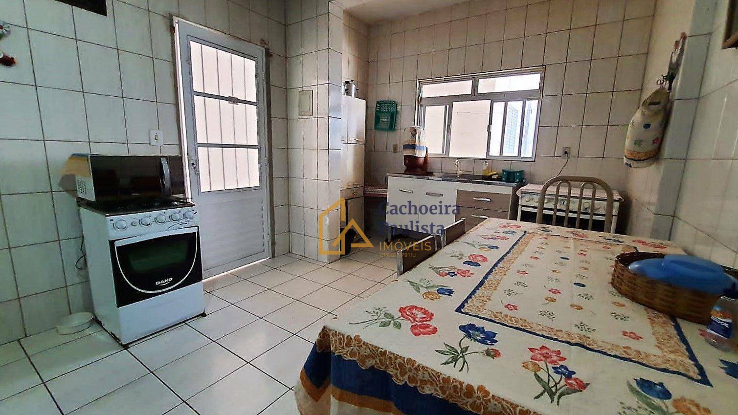 Casa à venda com 2 quartos, 130m² - Foto 4