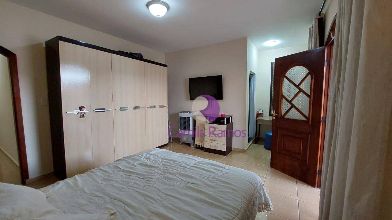 Sobrado à venda com 3 quartos, 231m² - Foto 13