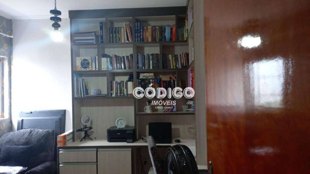 Apartamento à venda com 3 quartos, 90m² - Foto 15