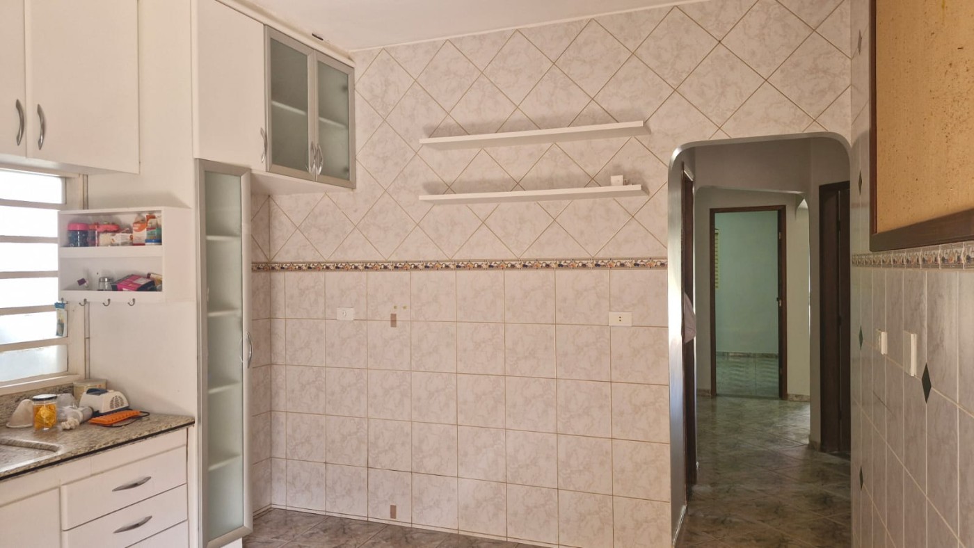 Casa à venda com 3 quartos, 190m² - Foto 27