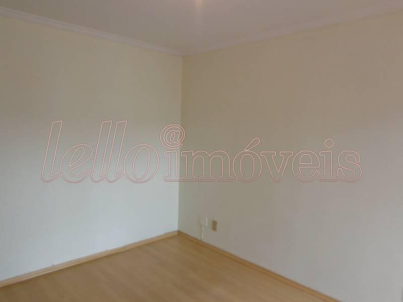 Apartamento para alugar com 4 quartos, 200m² - Foto 6