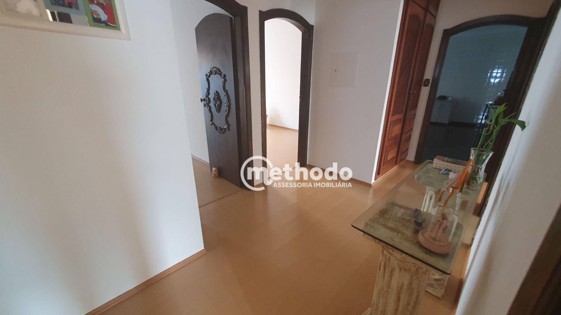 Casa à venda com 4 quartos, 415m² - Foto 13