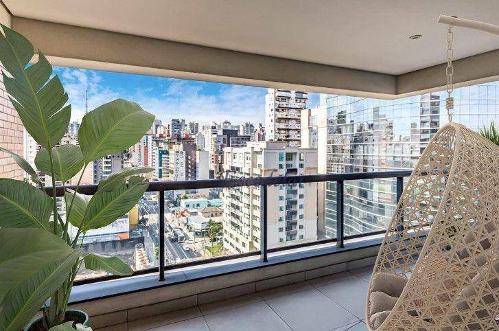 Apartamento à venda com 3 quartos, 127m² - Foto 13