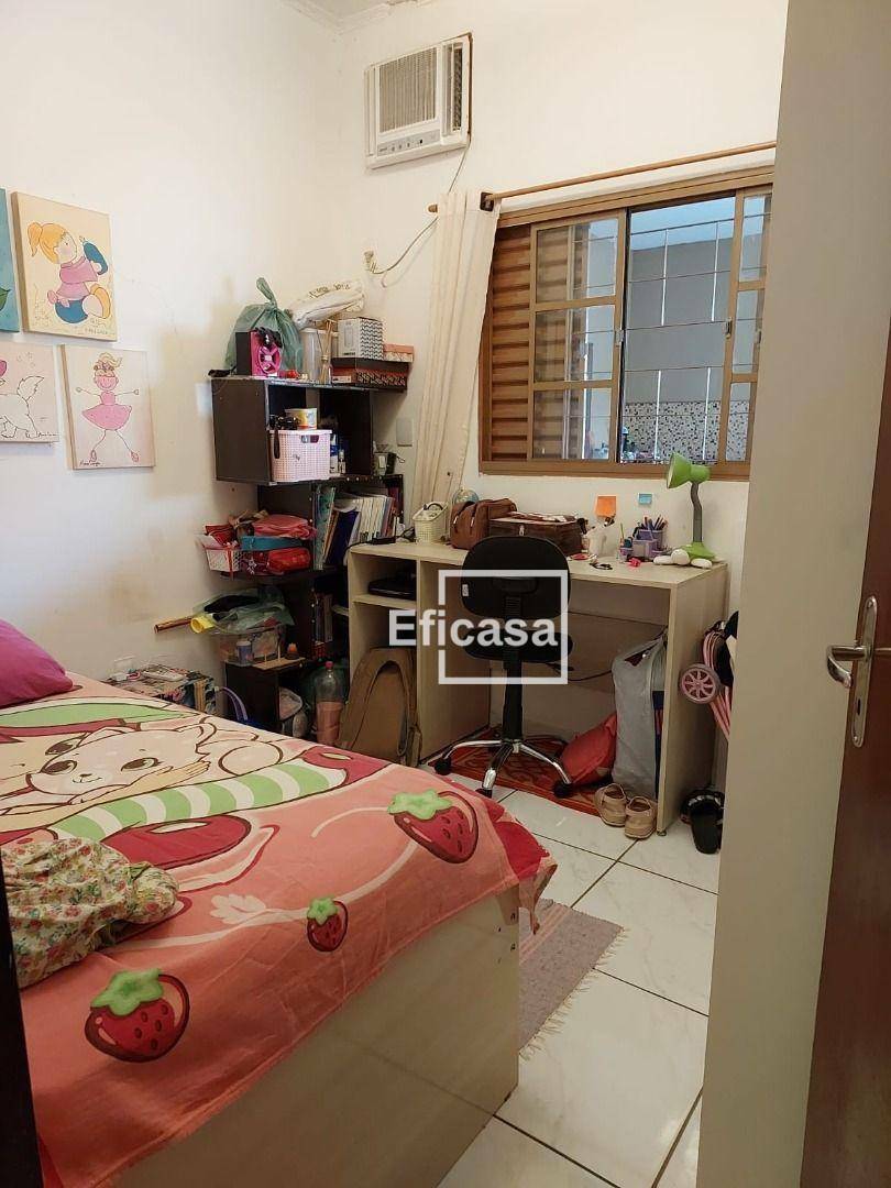 Casa à venda com 3 quartos, 190m² - Foto 10