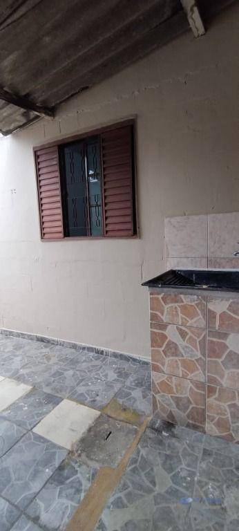 Casa à venda com 2 quartos, 80m² - Foto 20