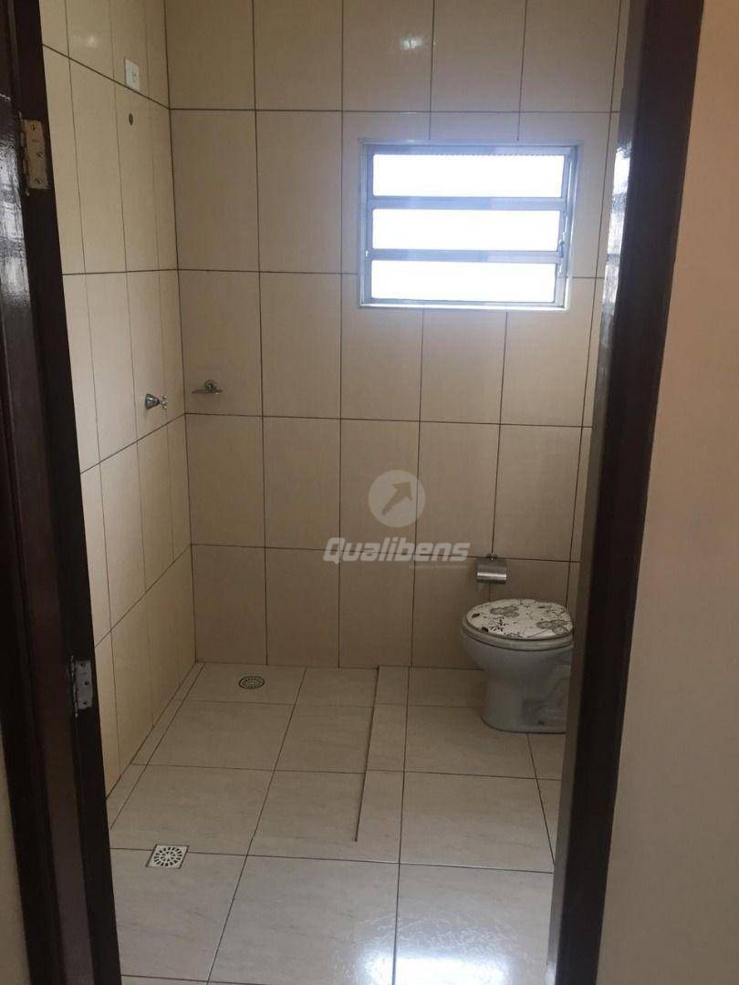 Casa à venda com 2 quartos, 300m² - Foto 15