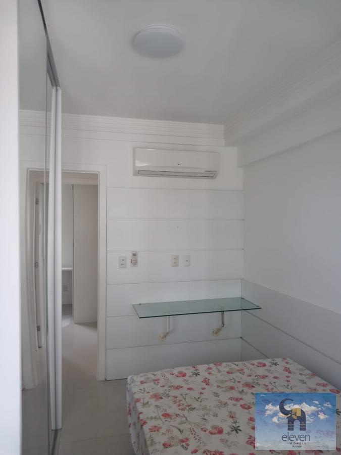 Apartamento para alugar com 3 quartos, 80m² - Foto 8