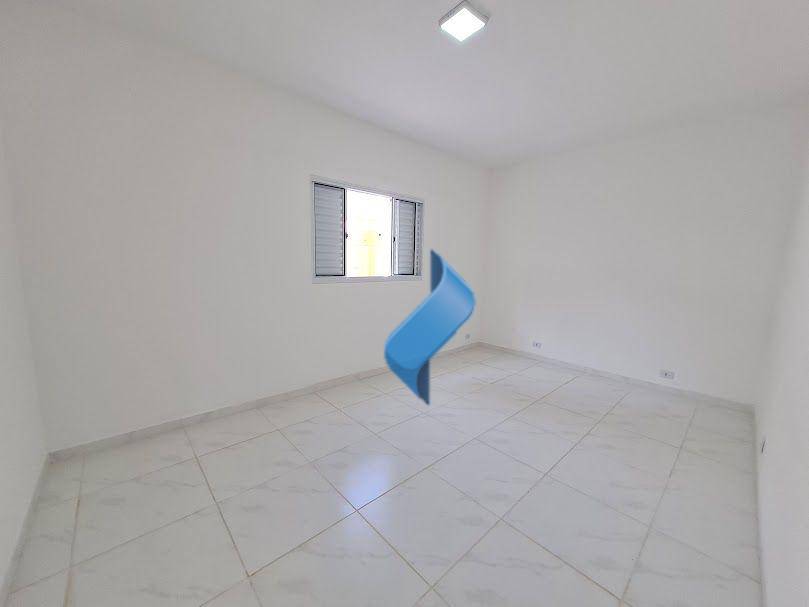 Casa para alugar com 3 quartos, 218m² - Foto 36