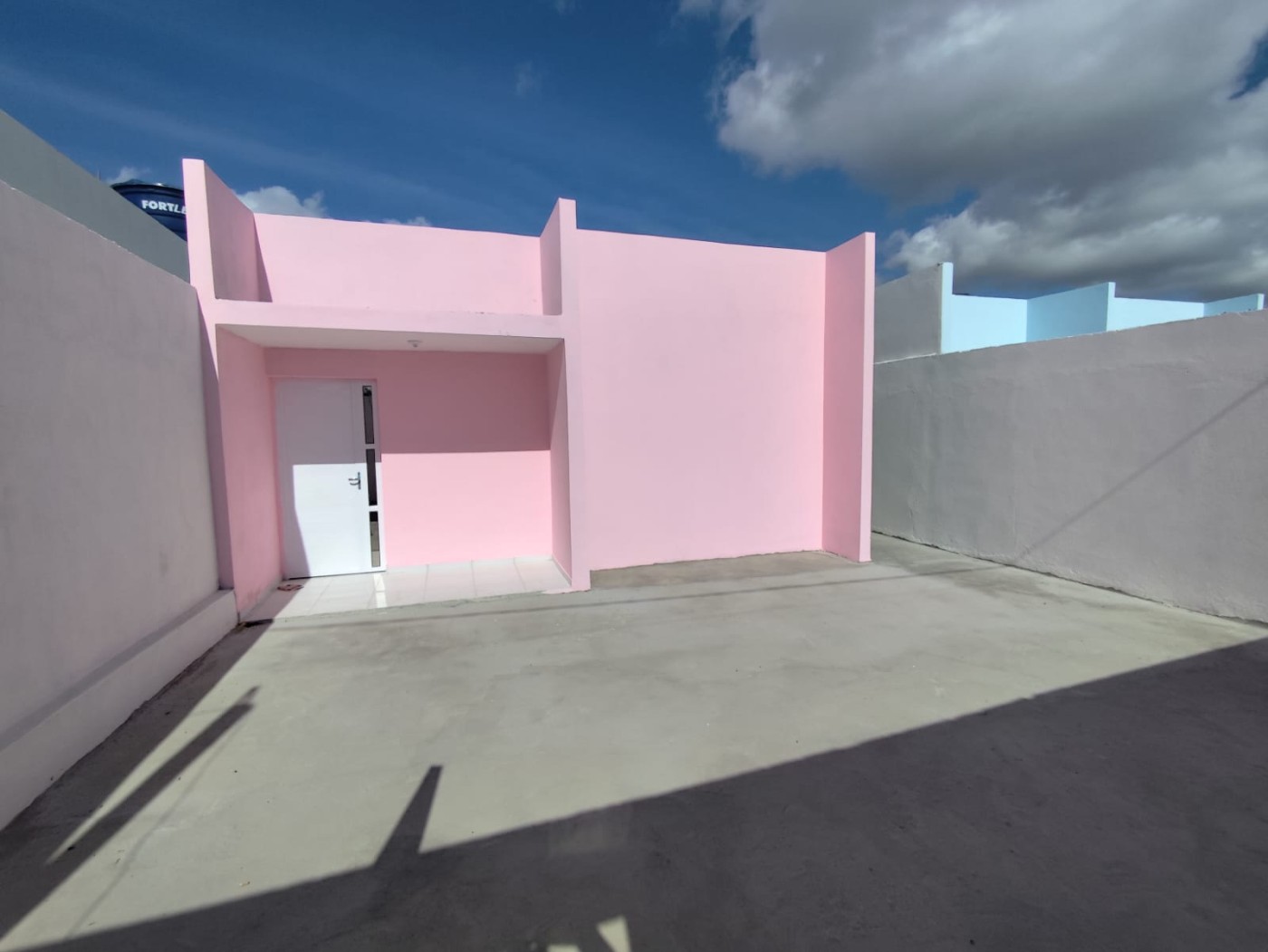 Casa à venda com 2 quartos, 166m² - Foto 3