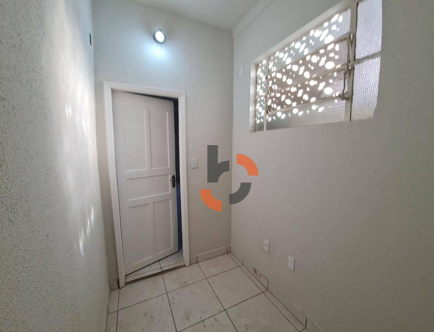 Apartamento para alugar com 2 quartos, 80m² - Foto 17