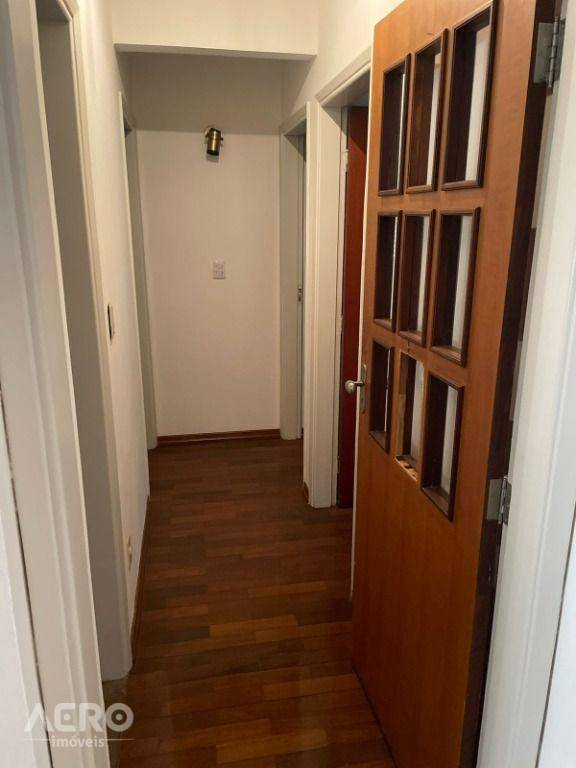 Apartamento à venda com 3 quartos, 107m² - Foto 1