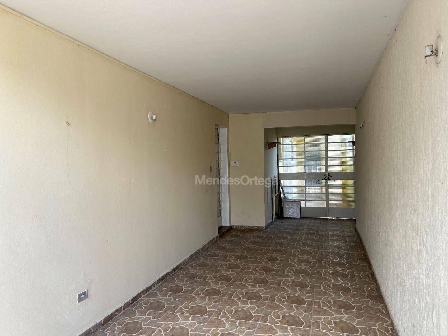 Casa à venda com 4 quartos, 265m² - Foto 4