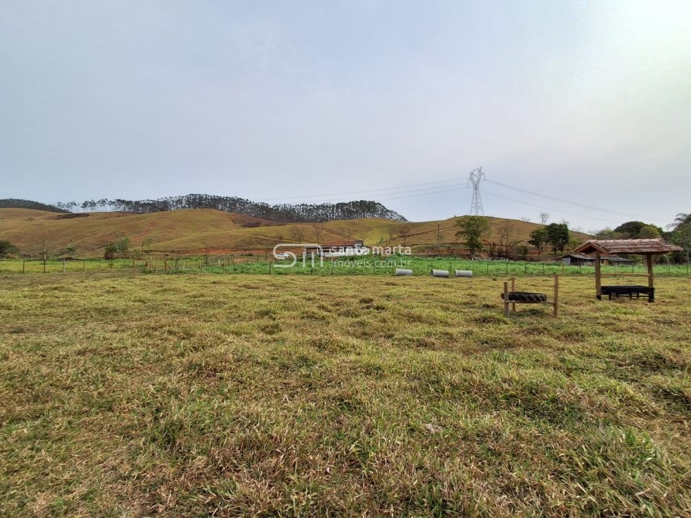 Fazenda à venda com 3 quartos, 86m² - Foto 2