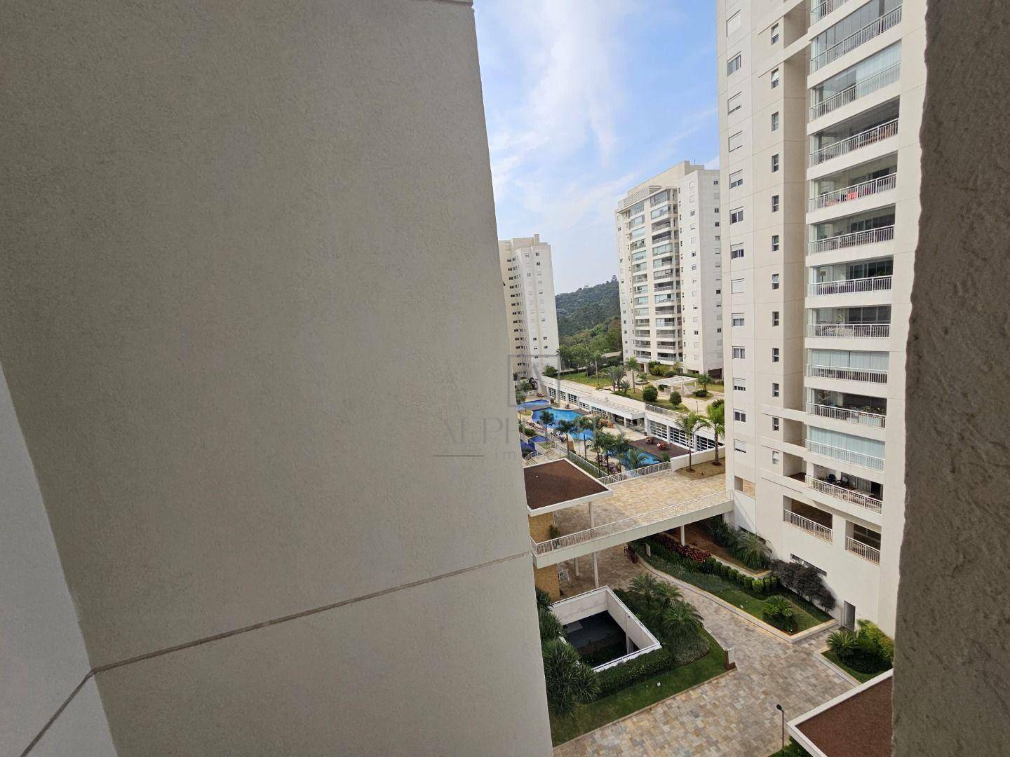 Apartamento à venda com 3 quartos, 158m² - Foto 7