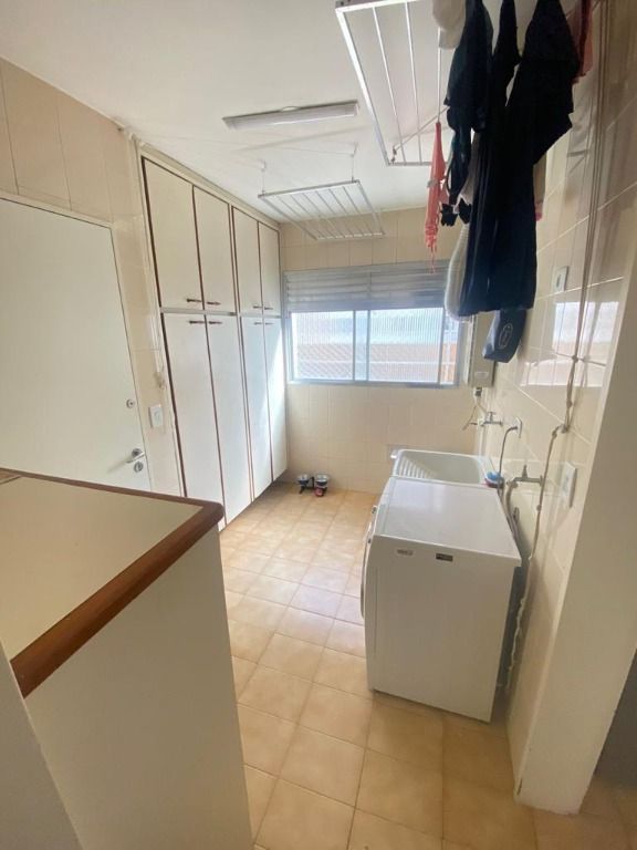 Apartamento à venda com 4 quartos, 130m² - Foto 17