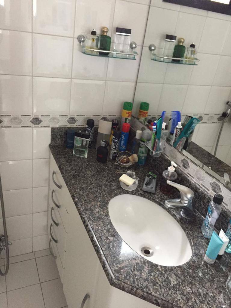 Apartamento à venda com 3 quartos, 110m² - Foto 11