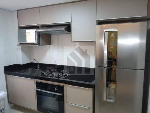 Apartamento à venda com 2 quartos, 62m² - Foto 10