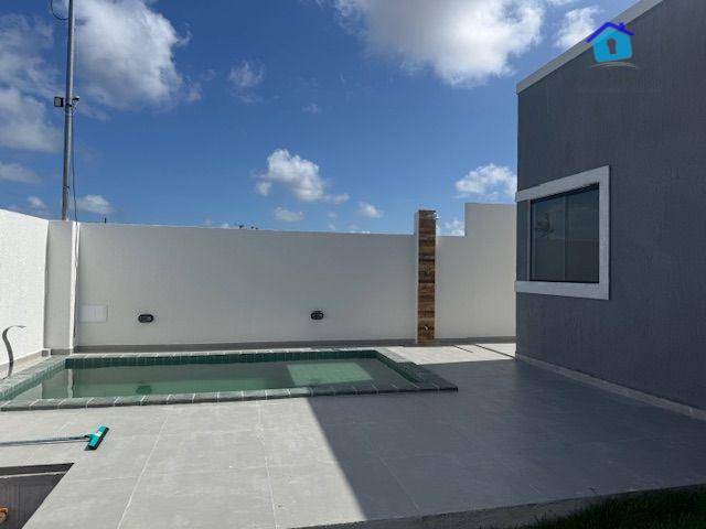 Casa à venda com 3 quartos, 8048m² - Foto 2