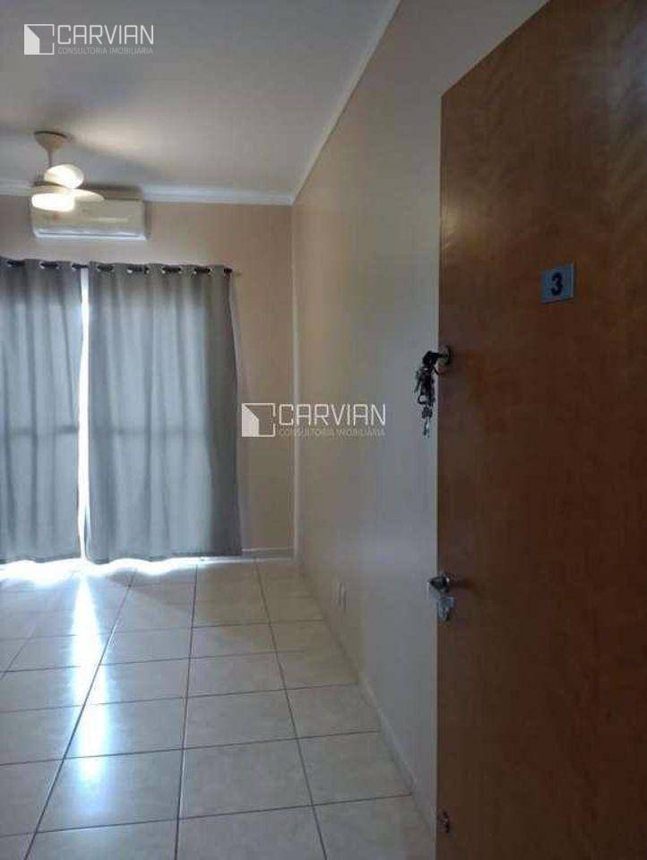 Apartamento à venda com 2 quartos, 67m² - Foto 4