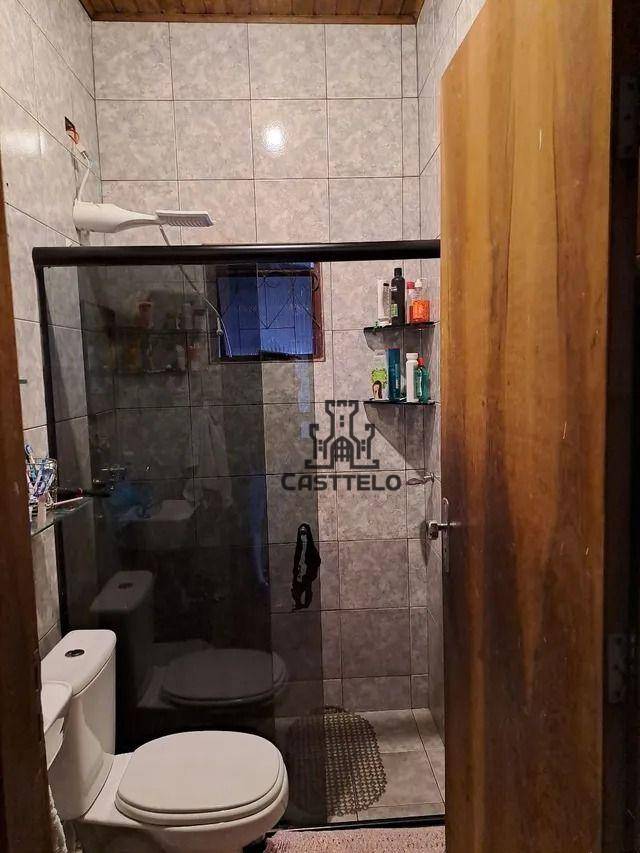 Casa à venda com 3 quartos, 250m² - Foto 5